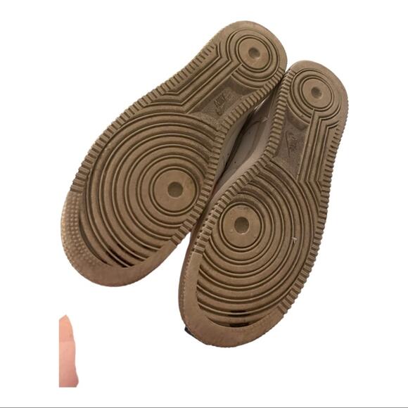 Nike Air Force 1s - Picture 4 of 4